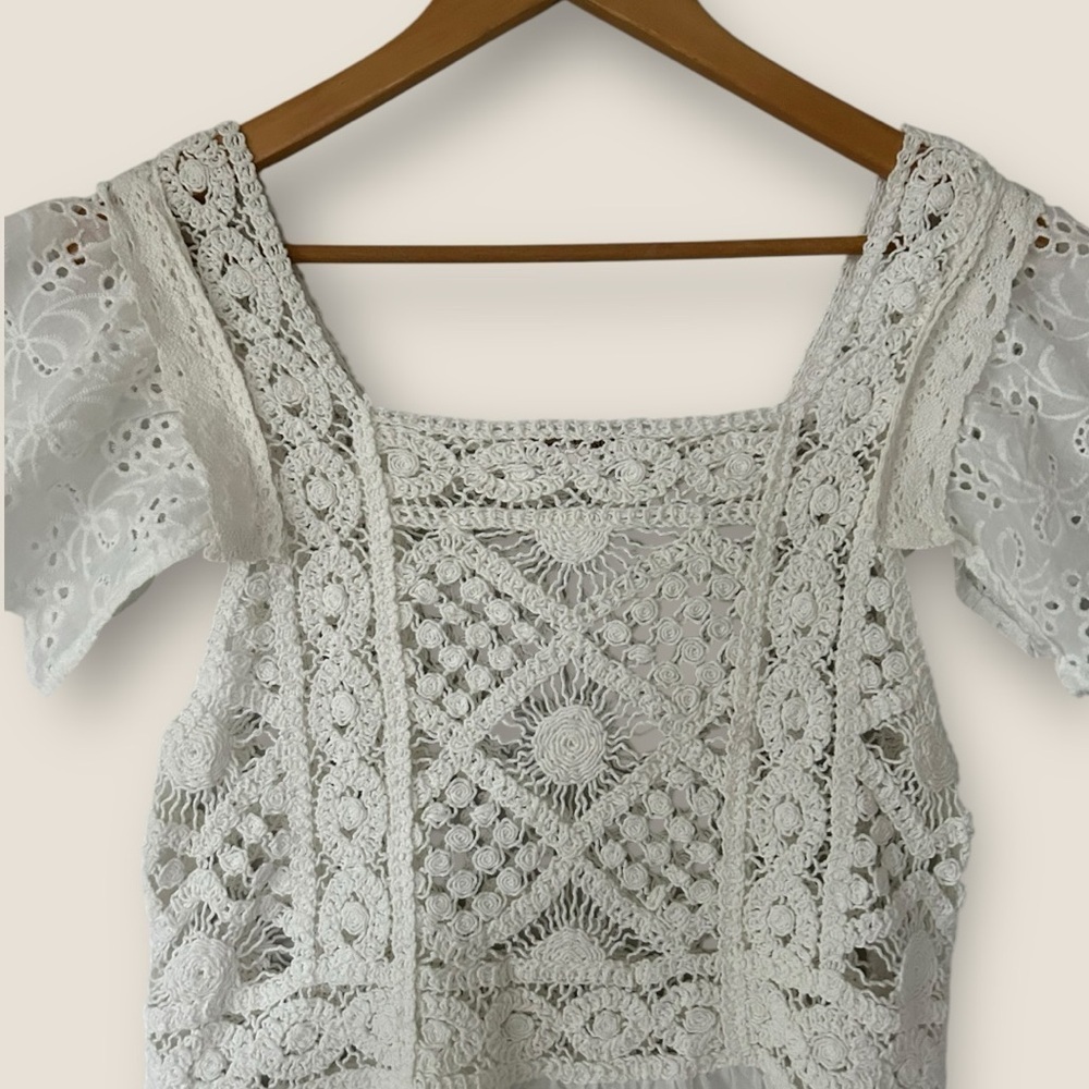Klasiks Embroidered Eyelet Top - Picture 2 of 10